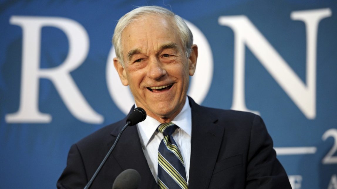 Ron Paul: “Absolutely No Meaningful Difference Between Hillary and Trump”