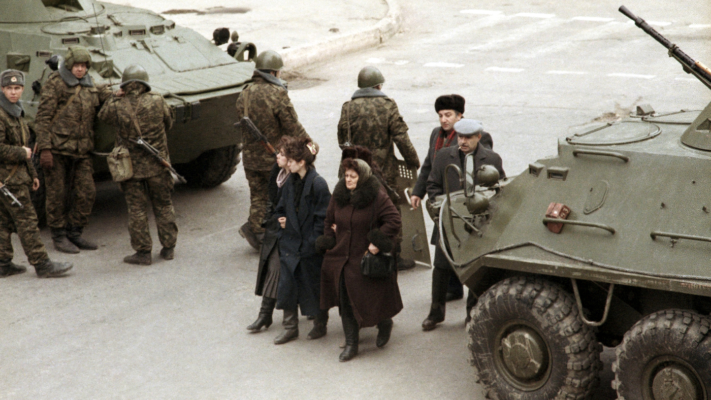 Russa   Dems Riots  Azerbaijan
