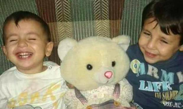 Aylan Kurdi and his older brother, Galip. (Photograph: Twitter)