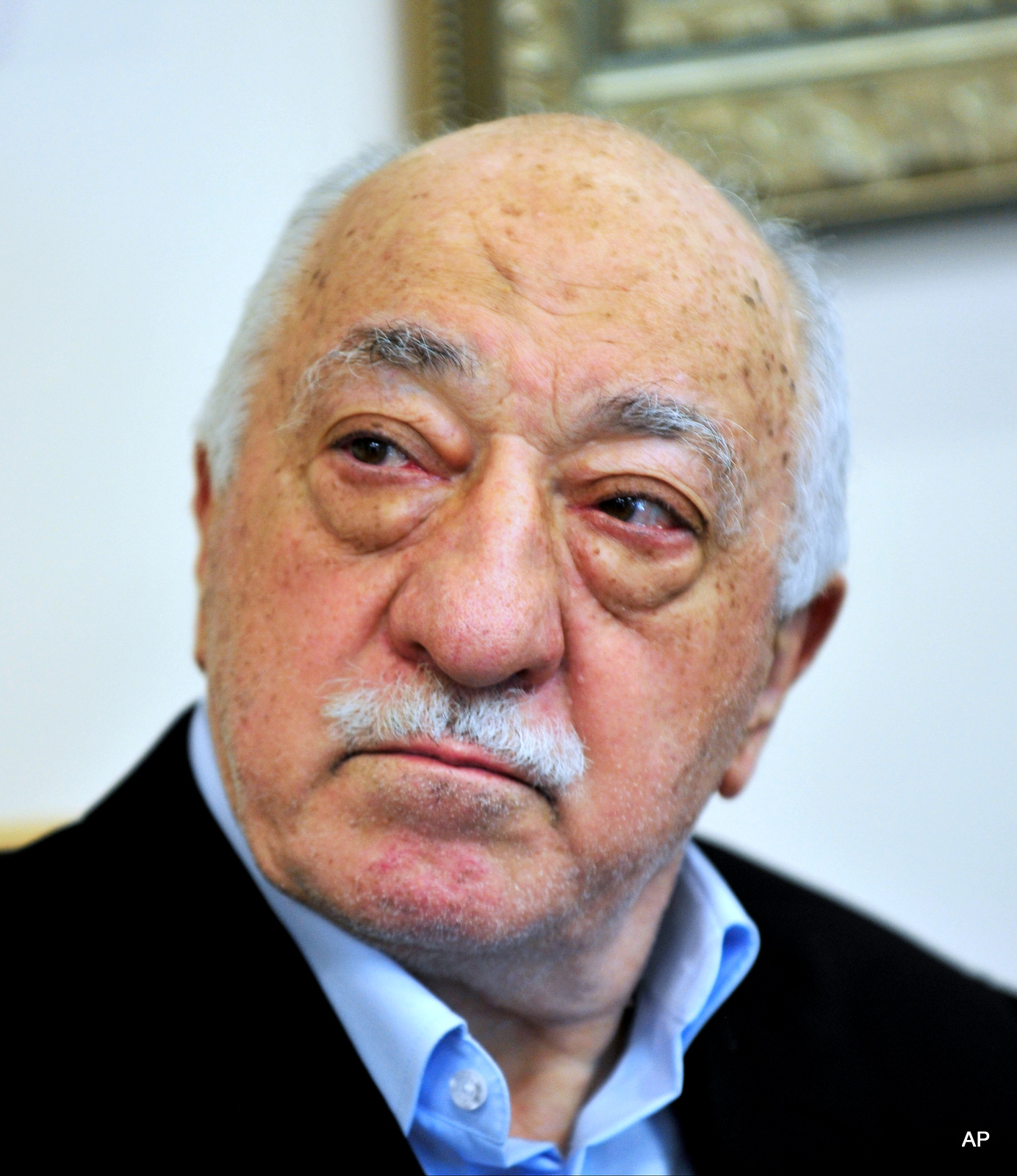 Fethullah Gulen speaks to members of the media at his compound, Sunday, July 17, 2016, in Saylorsburg, Pa. Turkish officials have blamed a failed coup attempt on Gulen, who has longstanding ties to the CIA, denies the accusation.