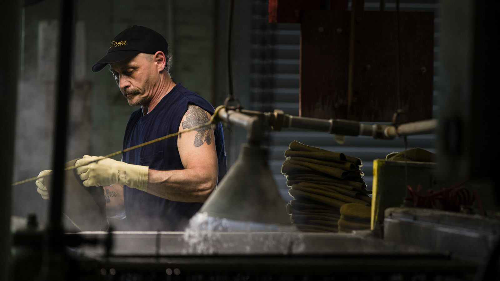 A worker takes part in the manufacturing of hats the Bollman Hat Company in Adamstown, Pa. (AP/Matt Rourke)