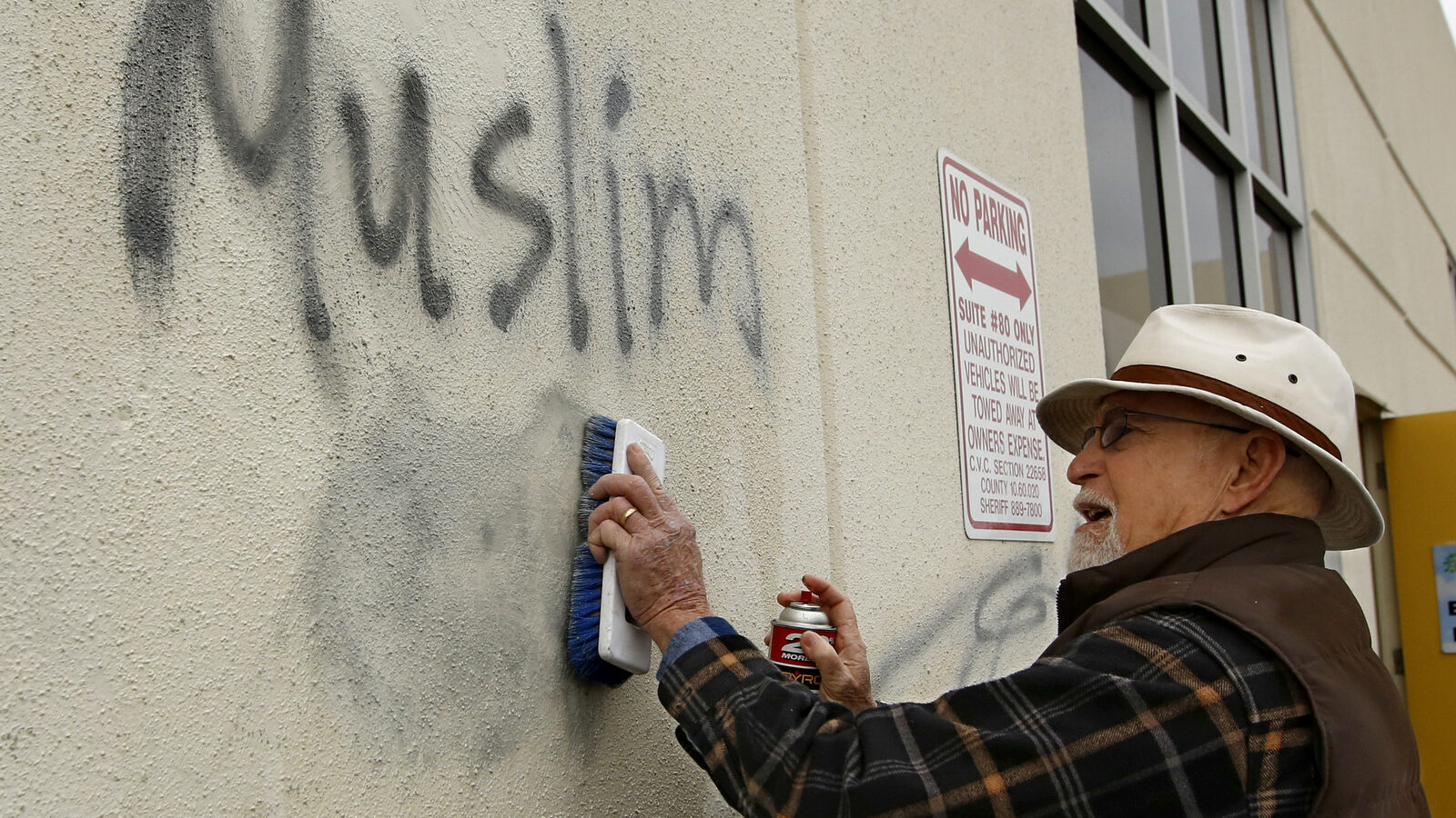 Media Still Hyping The Muslim Boogeyman, Hate Crimes Up
