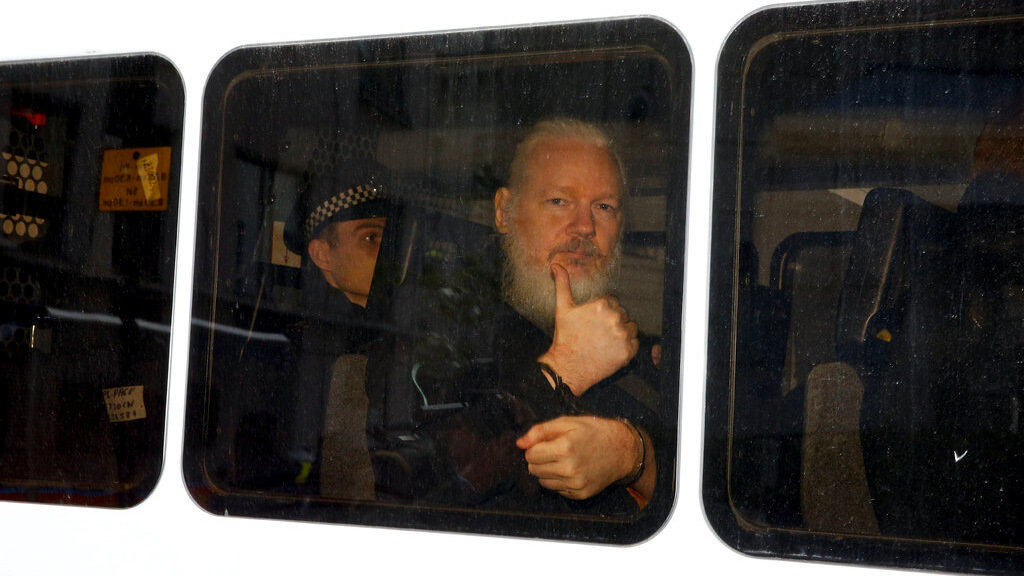 Julian Assange | Arrest