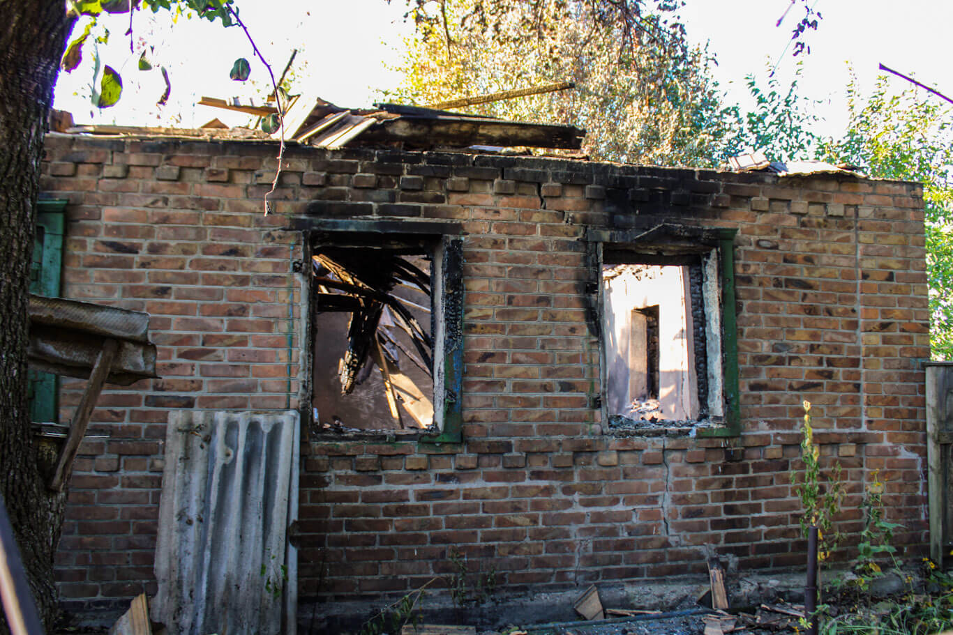 Donbass War Diary burned home